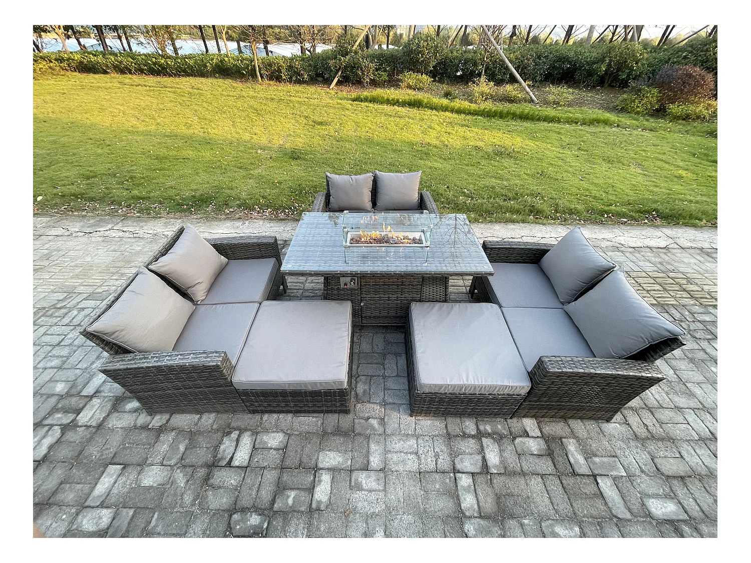 Ensemble de meubles de jardin en rotin Canapé Chaise Table de foyer à gaz Set ave 2 Grand Tabouret