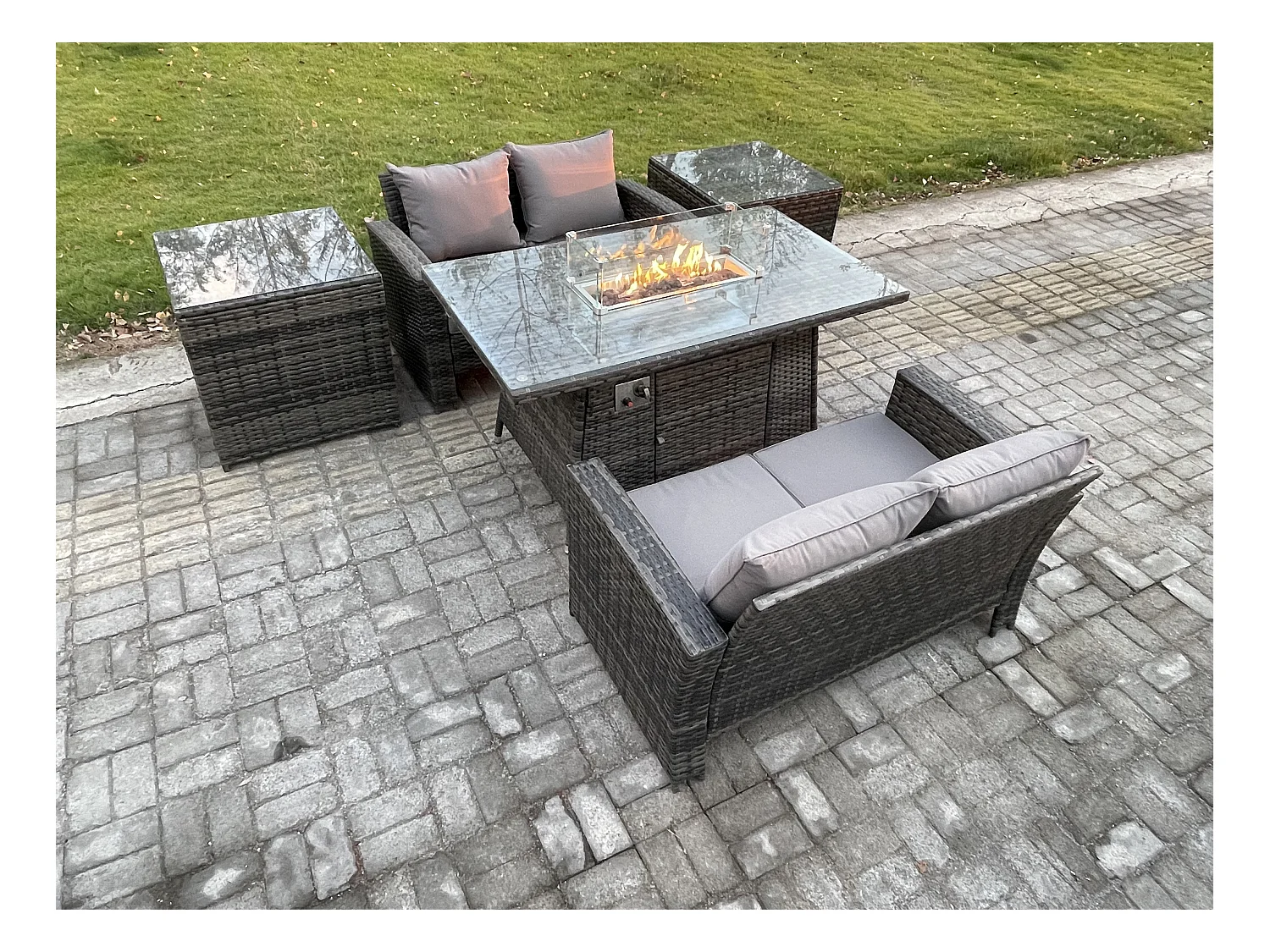 4-Sitzer Polyrattan Gartenmöbel Set Garten Sofa im Freien Stuhl Gasfeuerstelle Esstisch Set mit Doppelsitz-Sofa 2 Beistelltische
