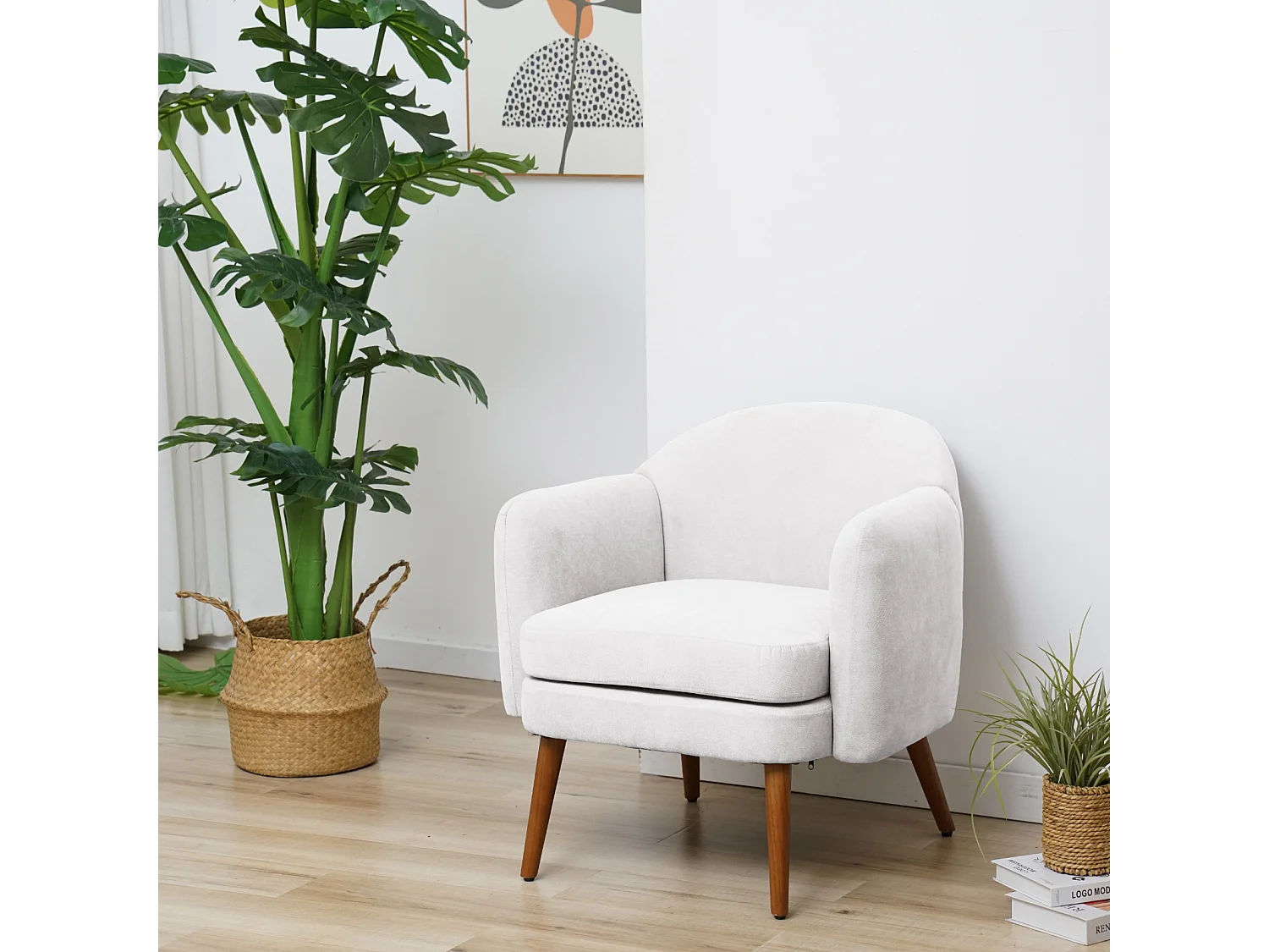 Fauteuil rembourré accoudoirs moderne