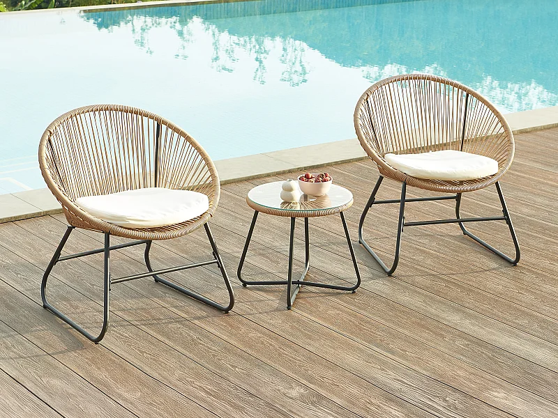 Garten Sitzgruppe aus Polyrattan: 2 Sessel & 1 Tisch - Holzfarben hell - PISALE von MYLIA