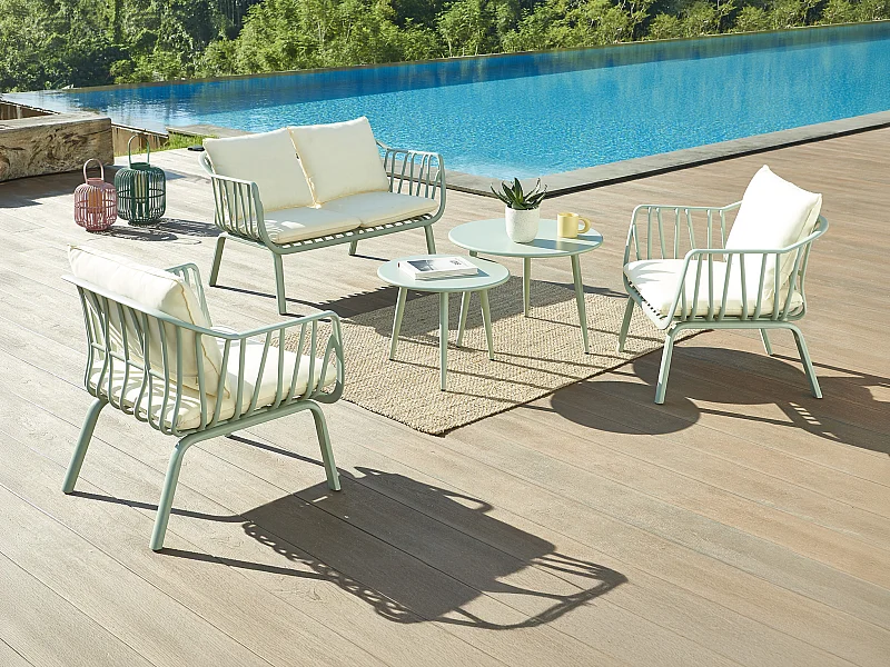 Salon de jardin en polypropylène et métal : un canapé 2 places, 2 fauteuils et 2 tables basses - Vert amande - LOYNA de MYLIA