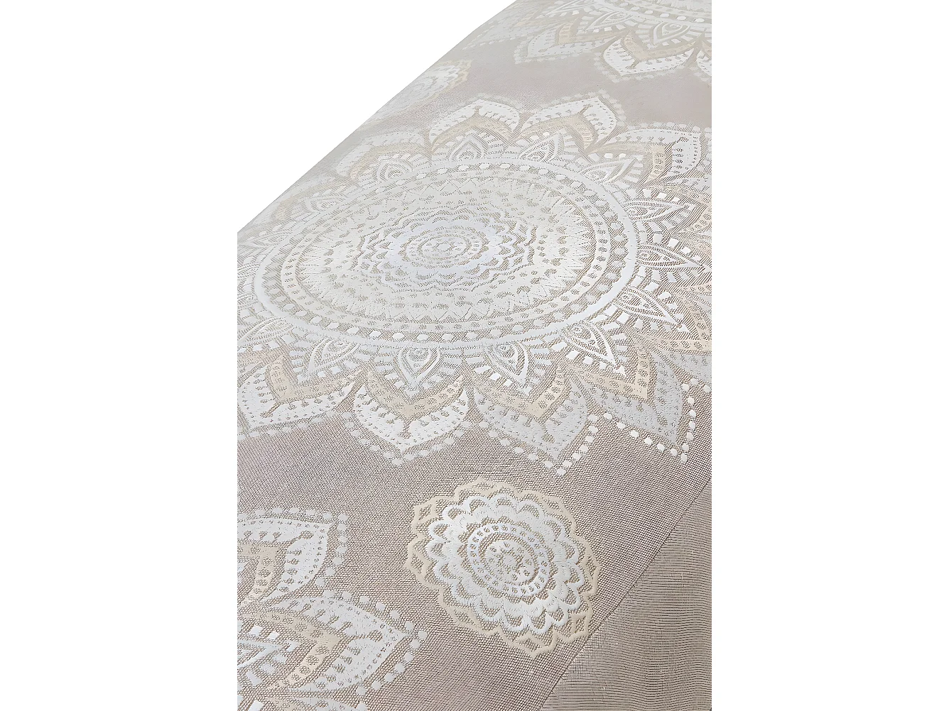 Banco estofado em bege com pernas de madeira