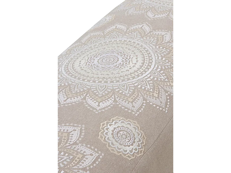 Sgabello imbottito beige con gambe in legno