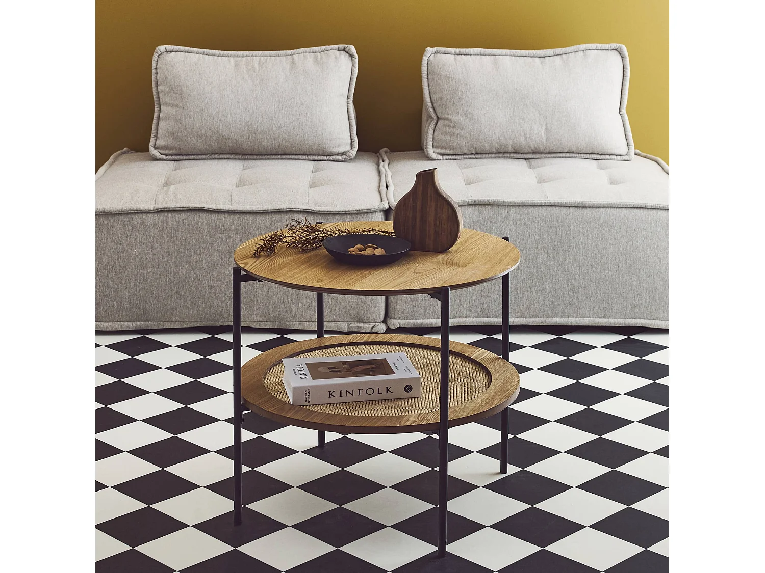 Mesa de centro redonda con tablero doble efecto madera y caña natural