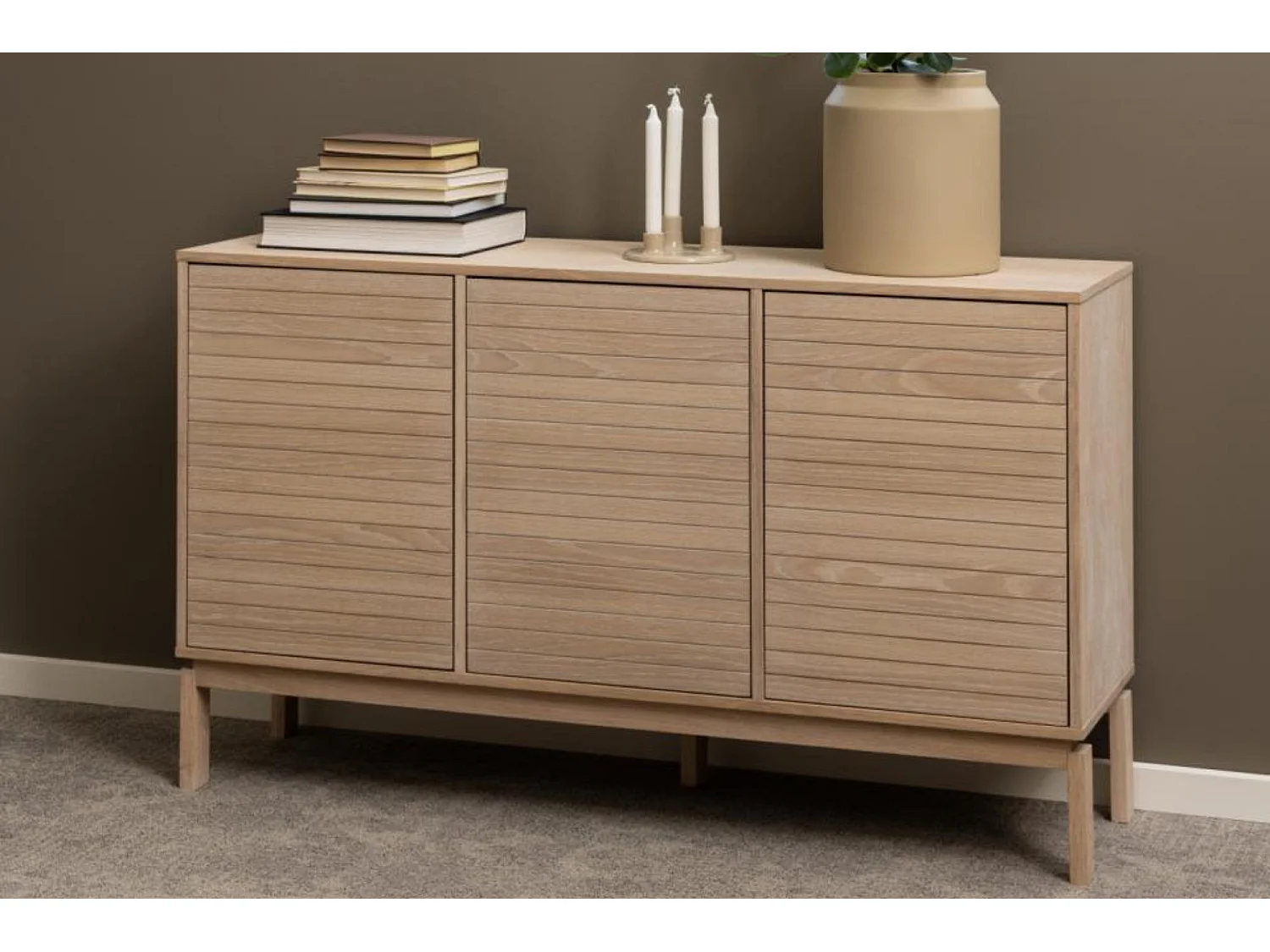 Linley Sideboard 3 Türen Eichenfurnier.