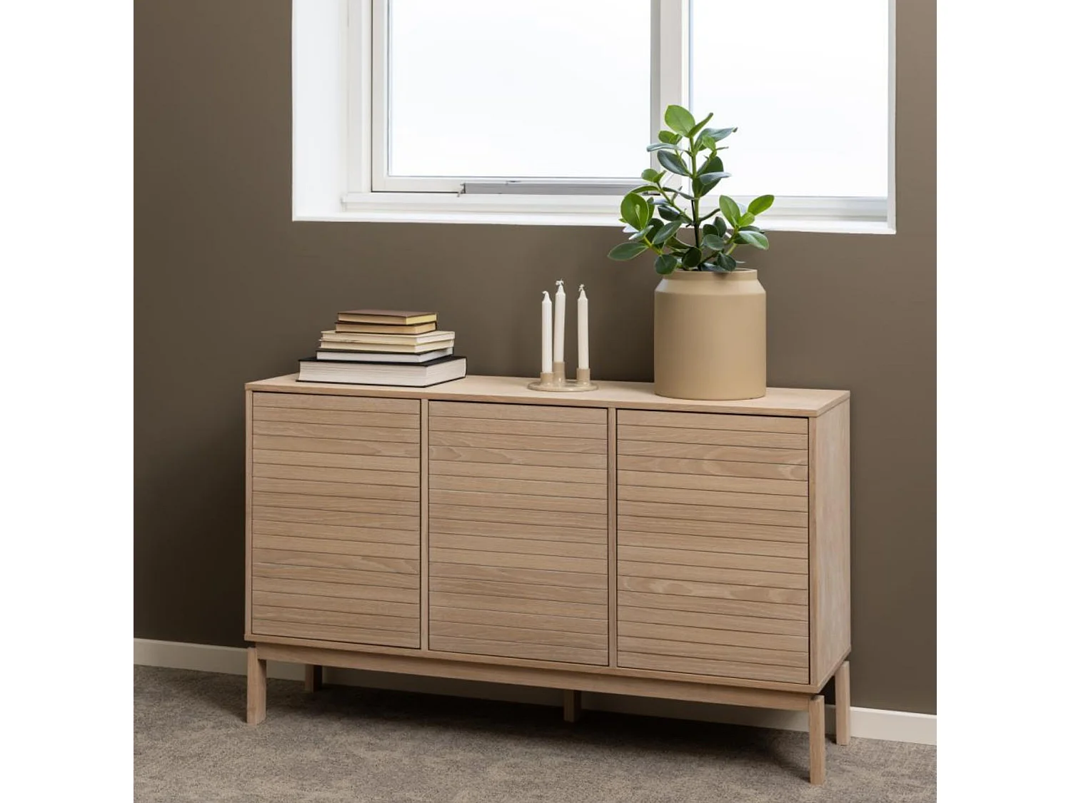 Linley Sideboard 3 Türen Eichenfurnier.