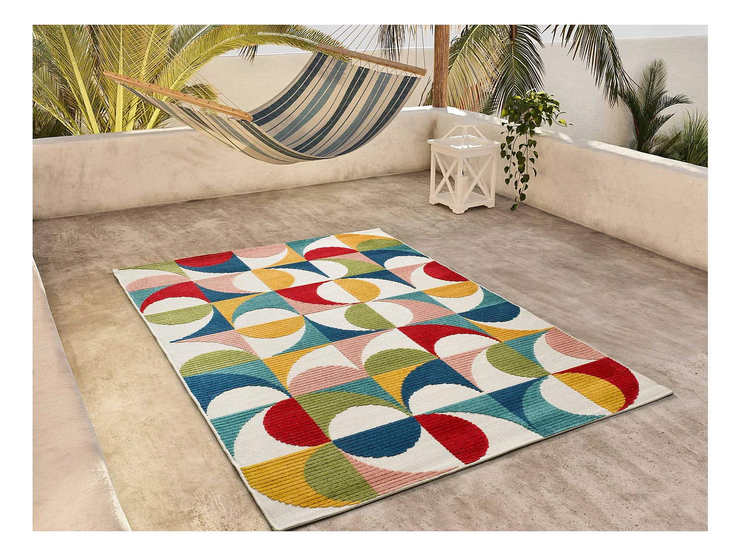 Tapis extérieur - géométrique avec relief - multicolore - 160 x 230 cm - MILA