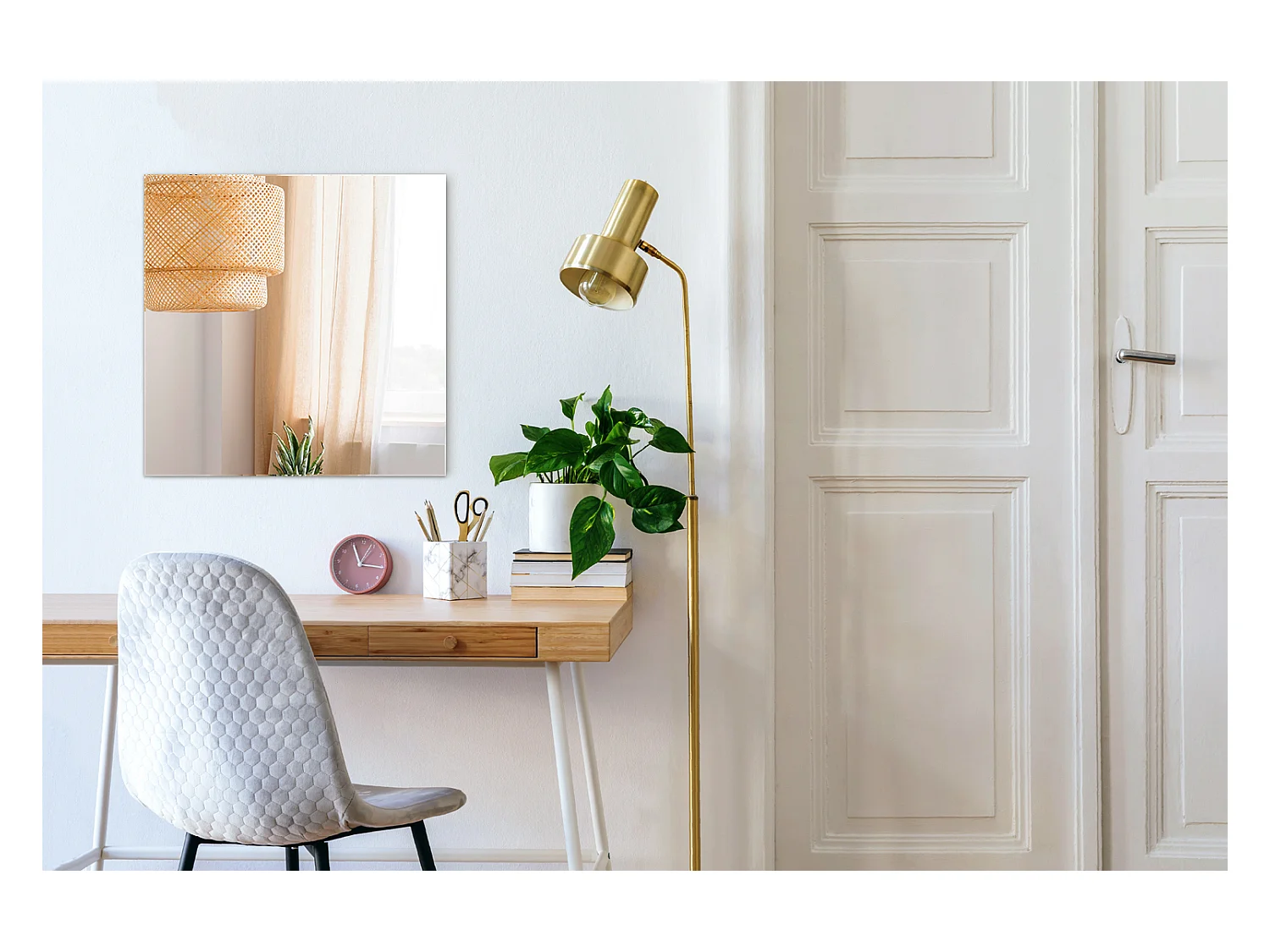 Moderner rechteckiger Spiegel ohne Rahmen 70x50 cm