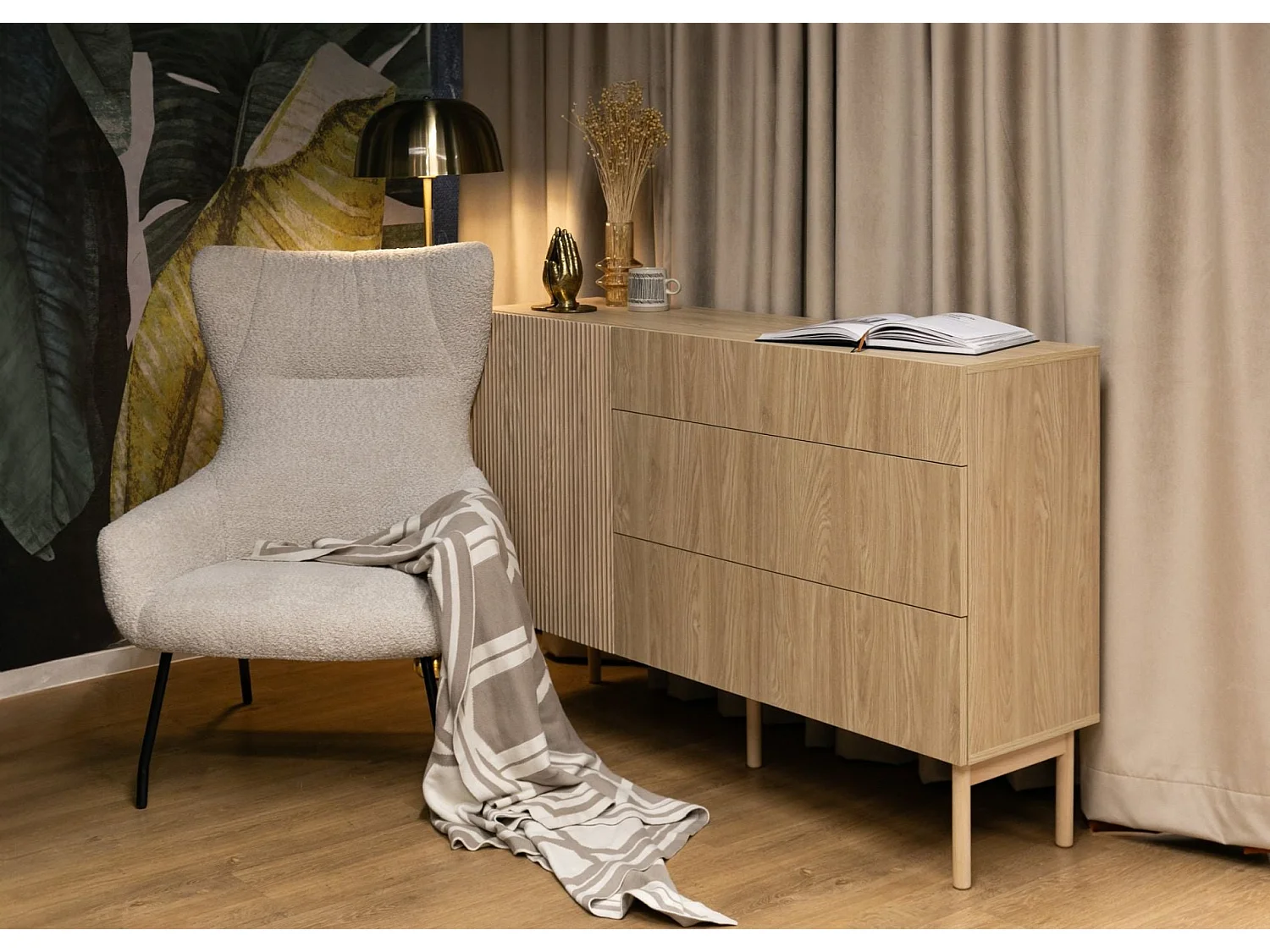 Buffet 3 tiroirs - 140 cm - avec 3 tiroirs - aspect chêne - NOLIE