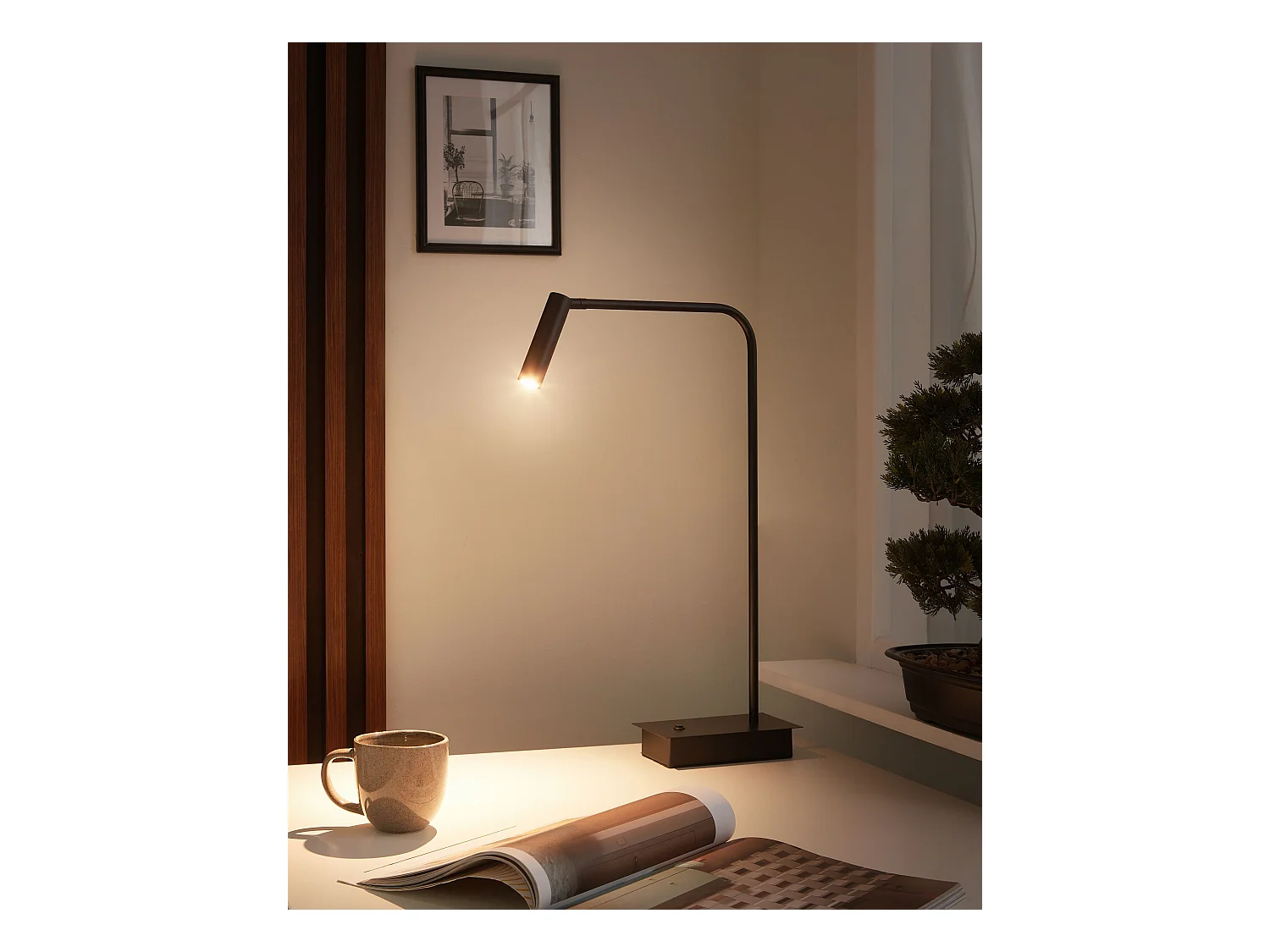 Candeeiro de secretária LED LAWSON Ajustável Metal Preto