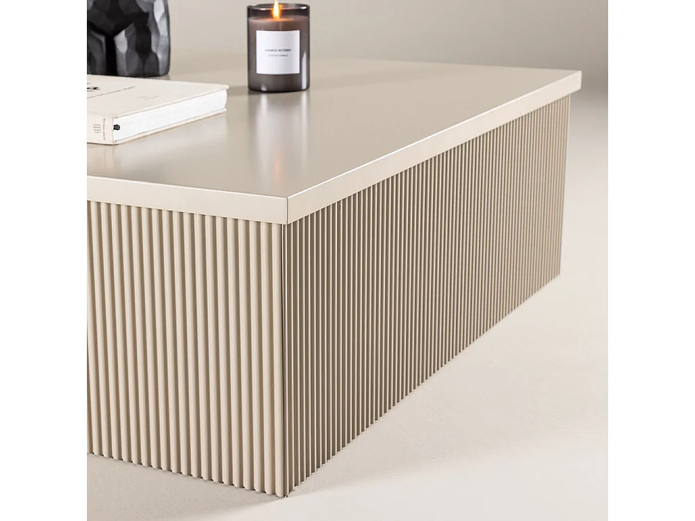 Lenox Couchtisch beige.