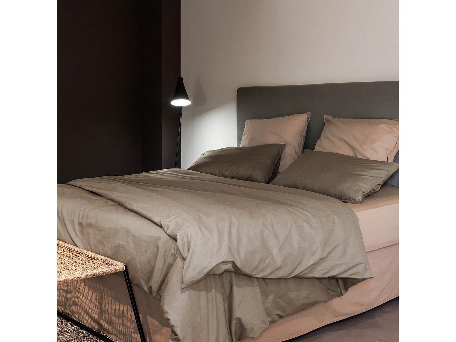 Drap plat PALACE pur coton lavé 240x290 cm uni marron camel