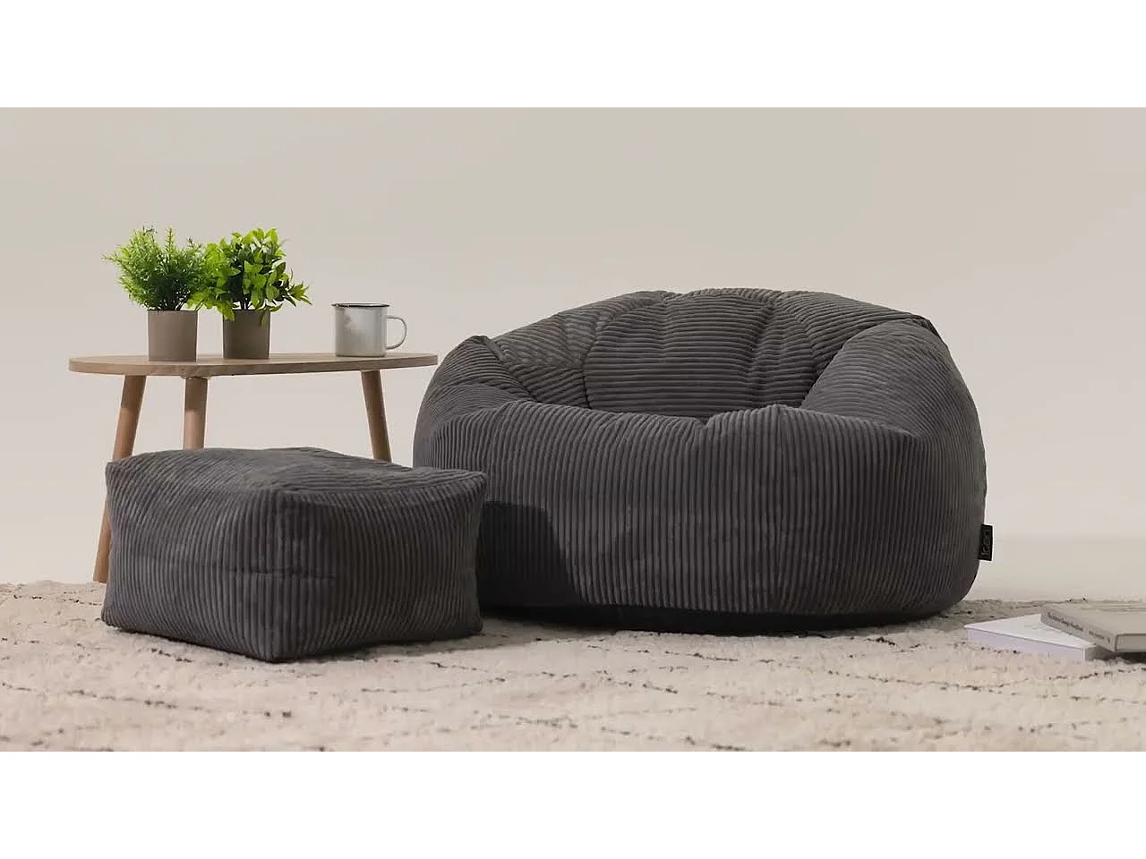 Pouf classique en velours côtelé, bleu glacé - KINGSTON