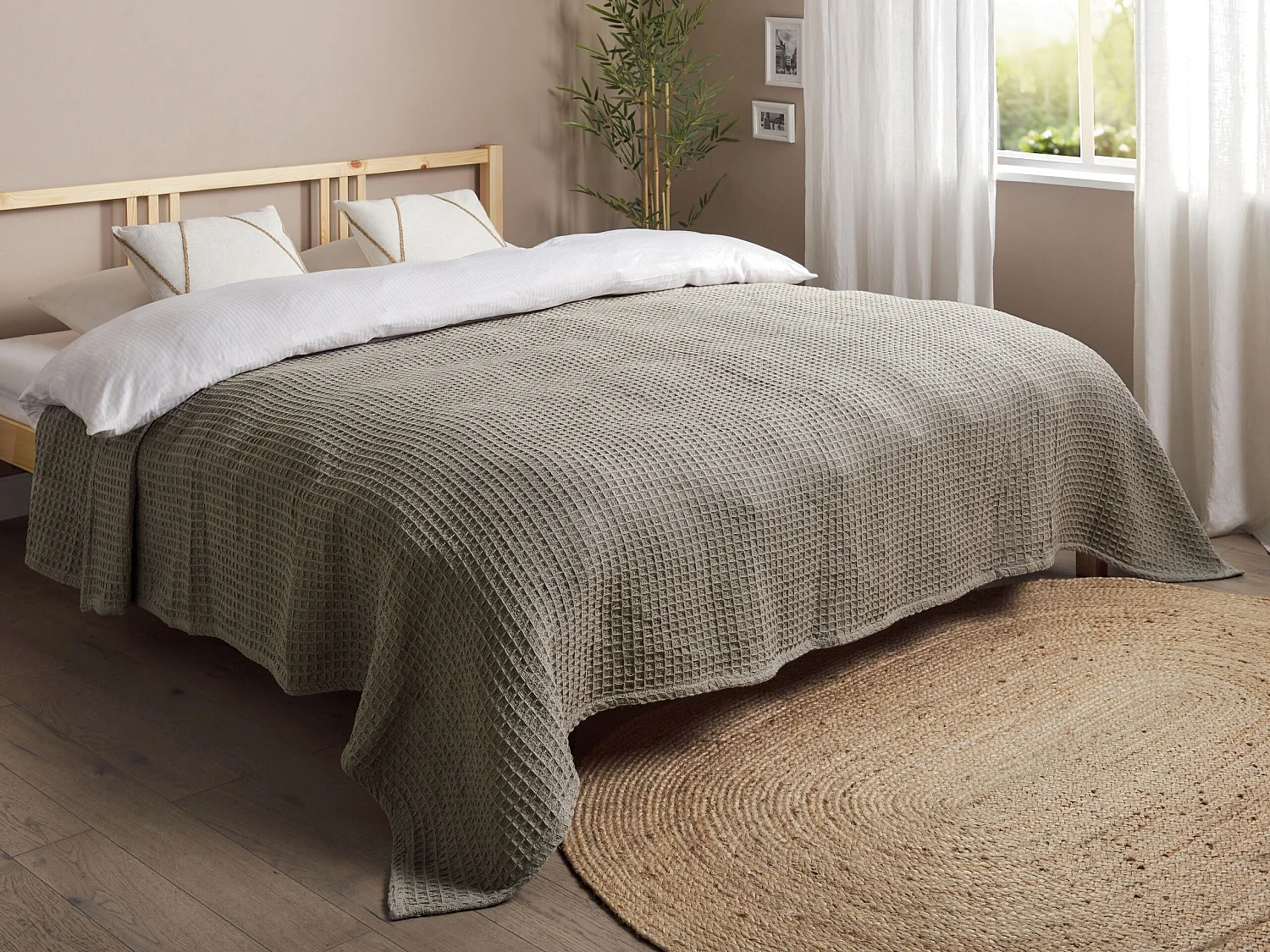 Tagesdecke Baumwolle Beige Taupe 220x240 cm strukturiert Waffelmuster Chagyl