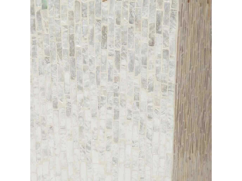 Quadratischer Schirmständer aus Holz mit braunem Capiz-Finish, 20x20x57h cm