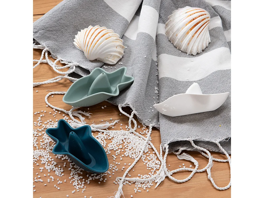Lot de 3 jouets bain requins