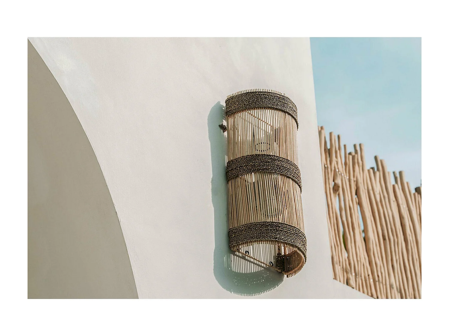 Applique Jalal éco-chic en rotin