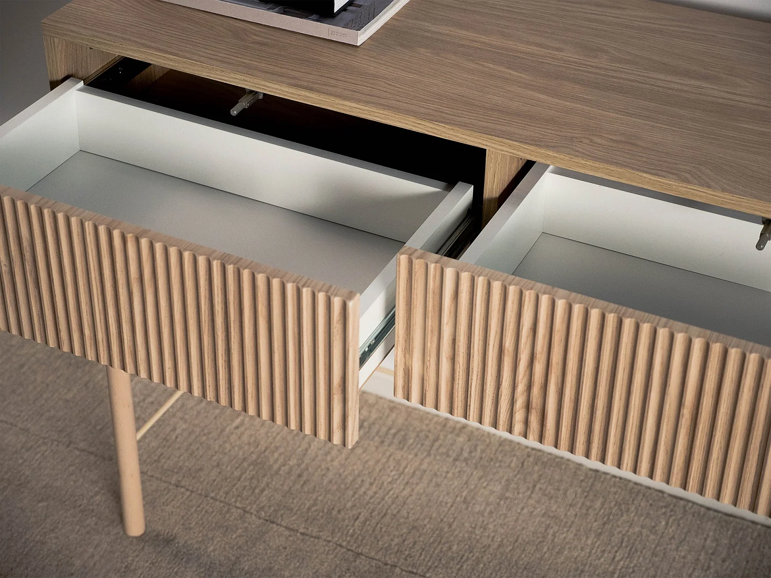 Kaptafel met lade - staand - 110 cm - geolied eikenhoutkleur - NOLIE