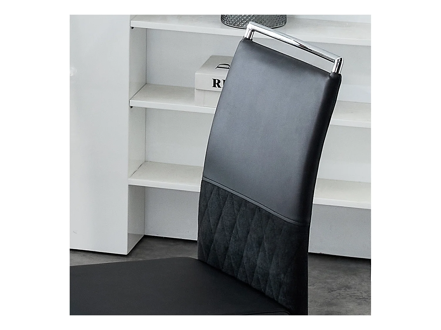 Set van 2 eetkamerstoelen - Linnen en PU leer - Metalen poten - Zwart en grijs - BLITZ