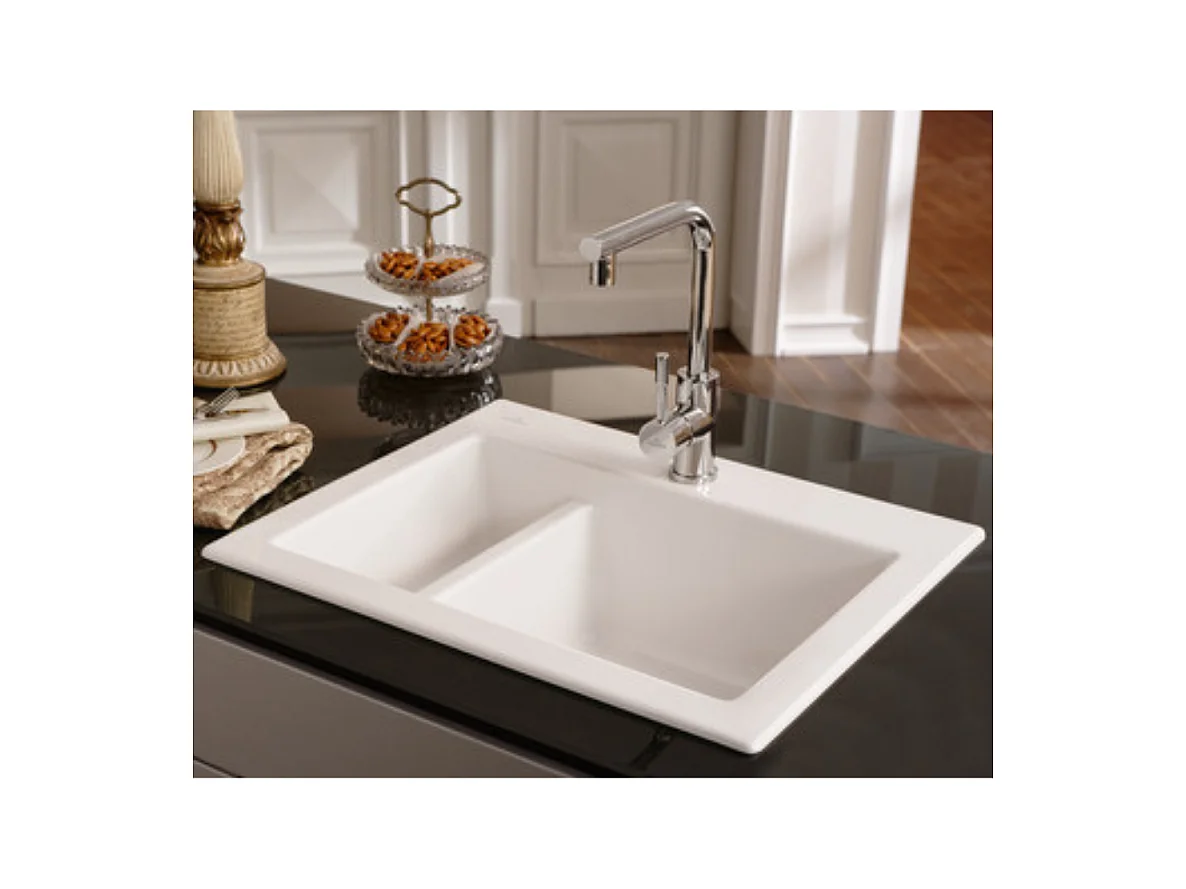 Evier 1 cuve et demi VILLEROY ET BOCH Subway 60 XM 62 x 51 cm sans egouttoir Ivory CeramicPlus avec vidage automatique