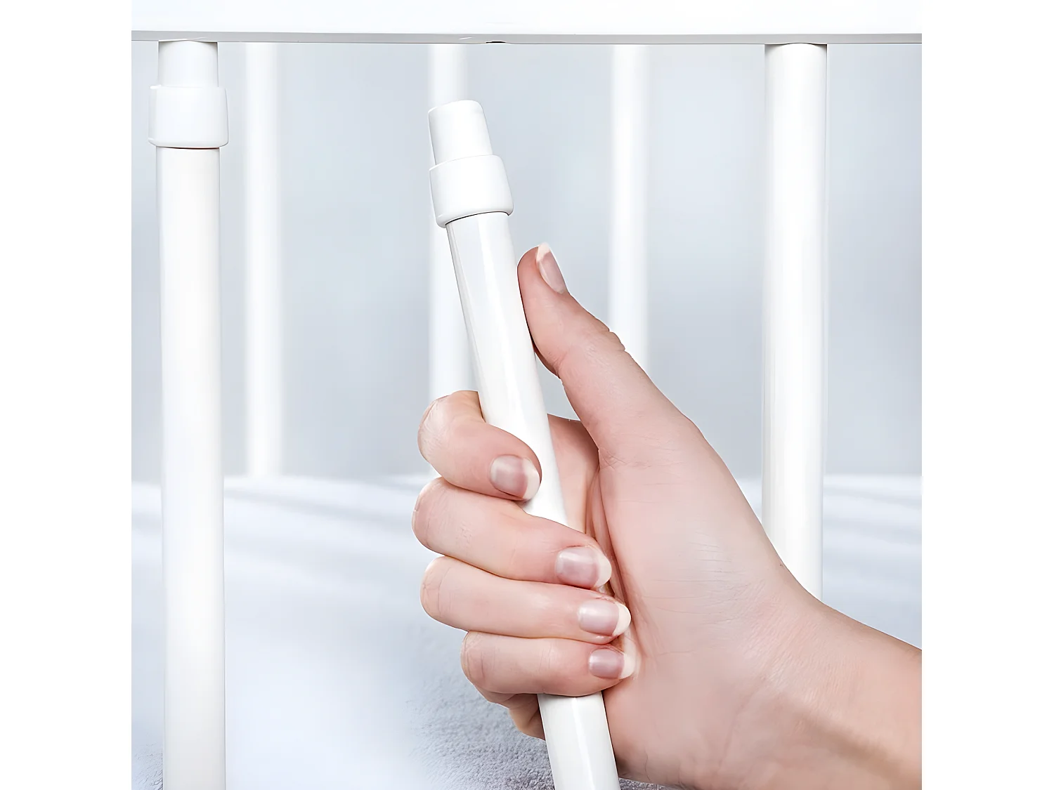 Lit bébé 120x60cm Blanc avec tiroir PAULA barreaux amovible et barrière de sécurité inclus