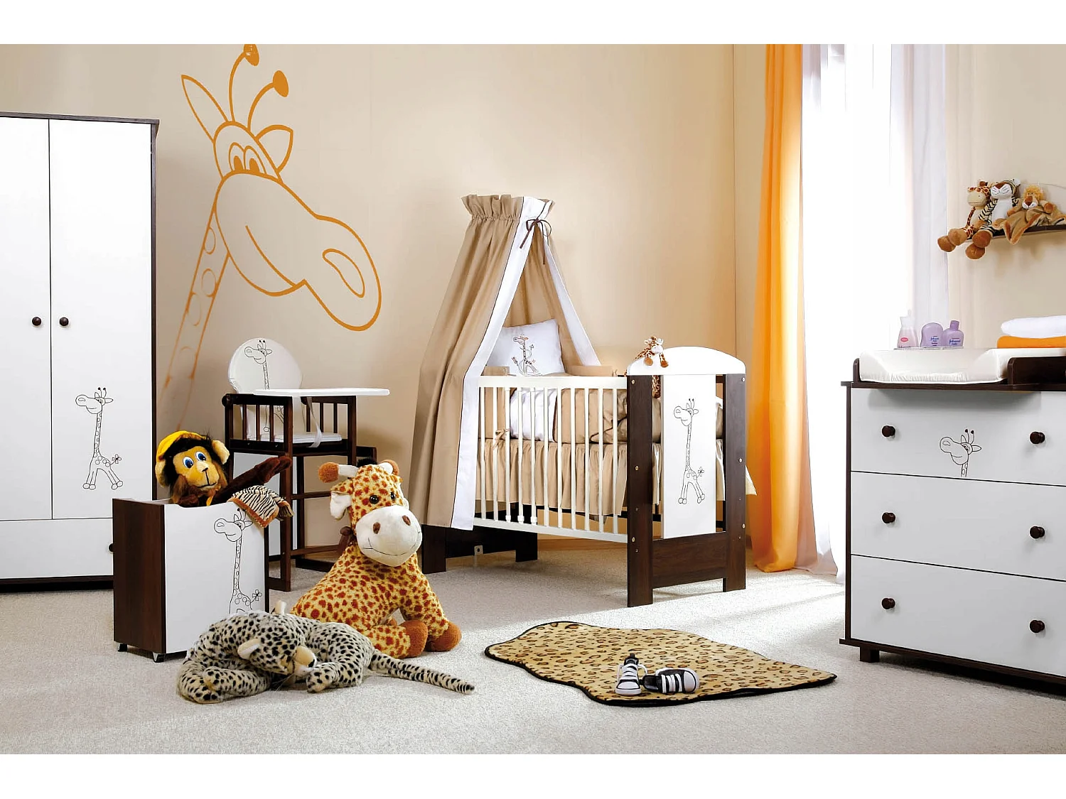 Lit bébé 120x60cm Blanc et noyer GIRAFE Lit à barreaux amovible