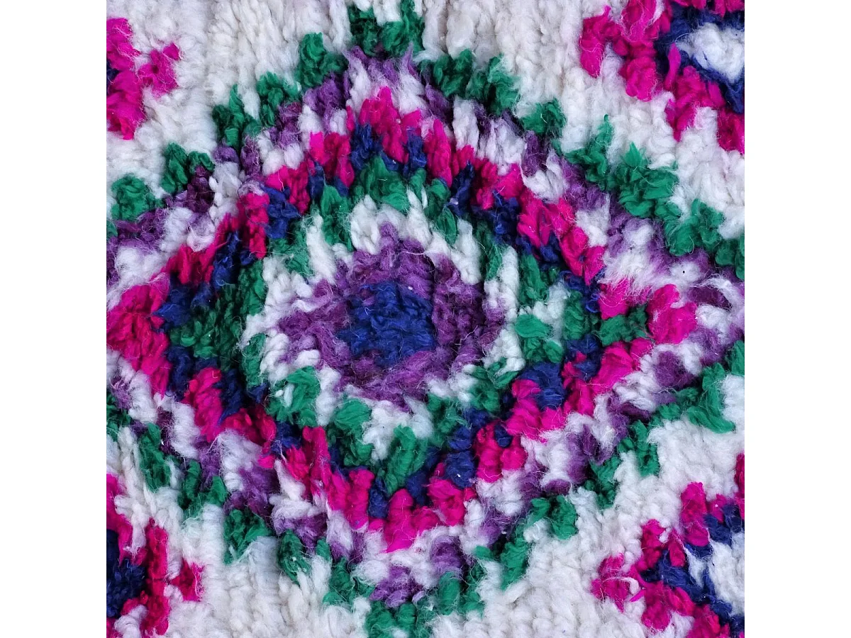 Authentique tapis berbère 65x240 fait à la main en laine crème et rose BENI OUARAIN DI