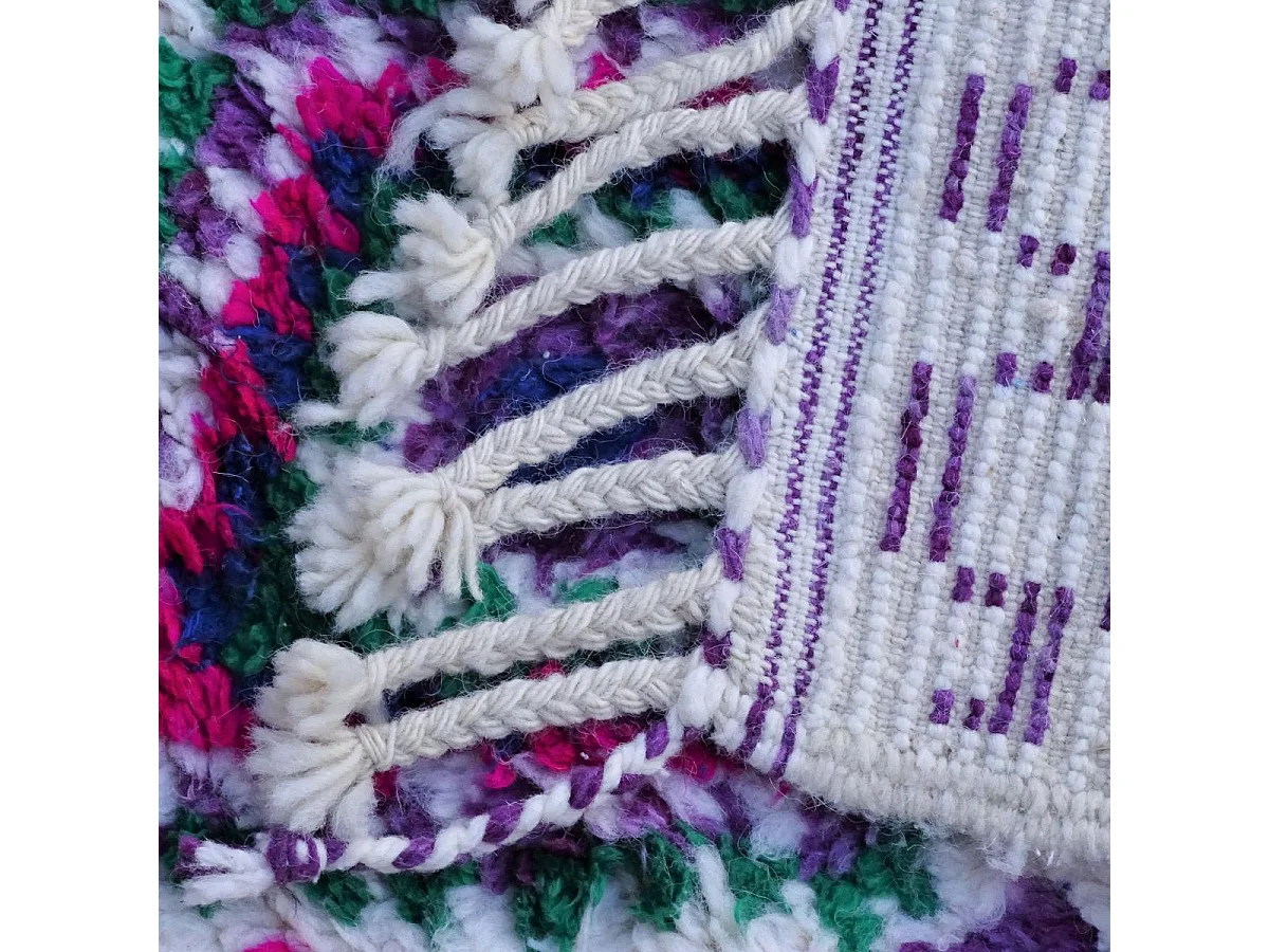 Authentique tapis berbère 65x240 fait à la main en laine crème et rose BENI OUARAIN DI