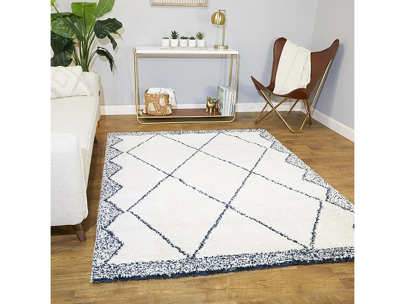tapis salon 160x213 tissé blanc et bleu rectangle motif berbère CALYPSO 1
