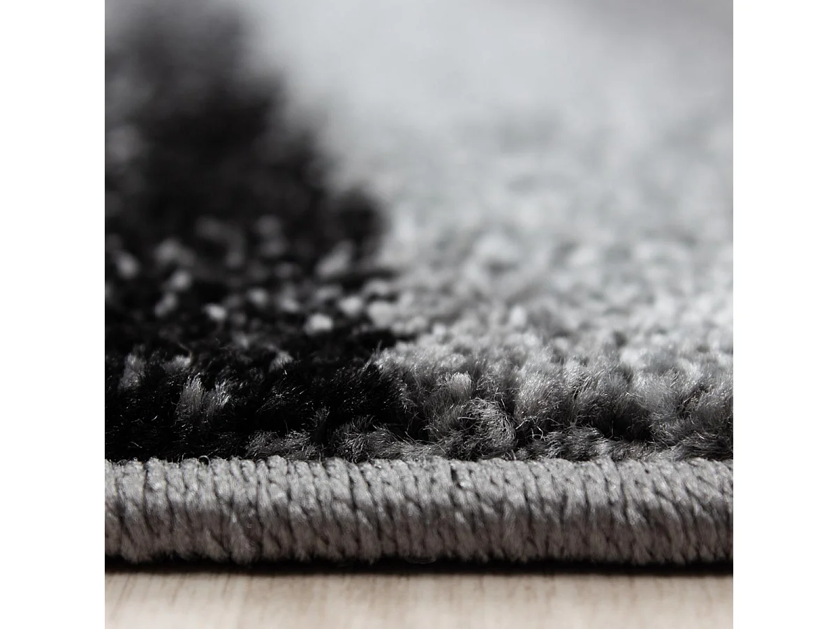 tapis entrée 80x150 tissé noir rectangle motif géométrique KARLAK