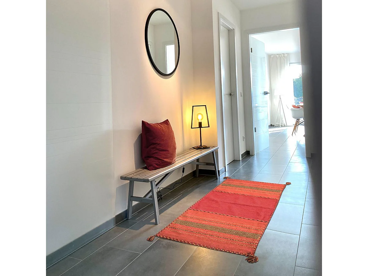 Tapis kilim 80x150 rectangle fait main en coton rouge et beige motif ethnique