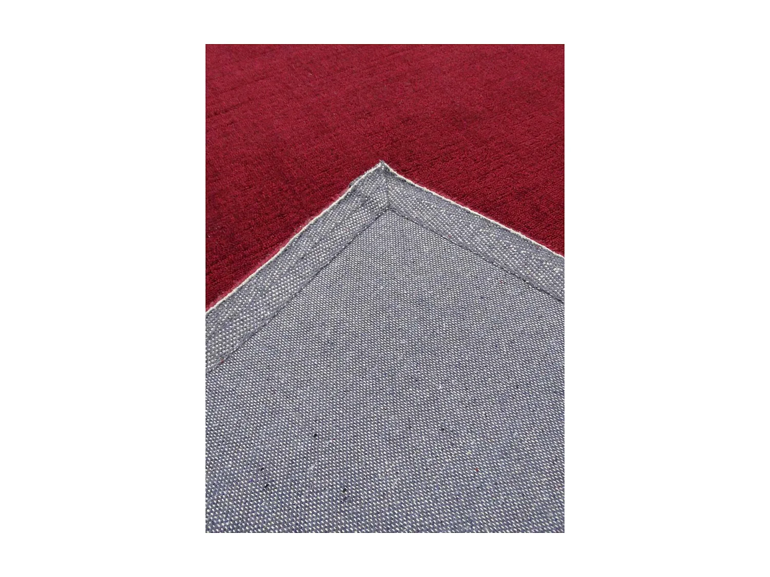 tapis chambre Ø100cm fait main bordeaux rond motif uni NEO UNI