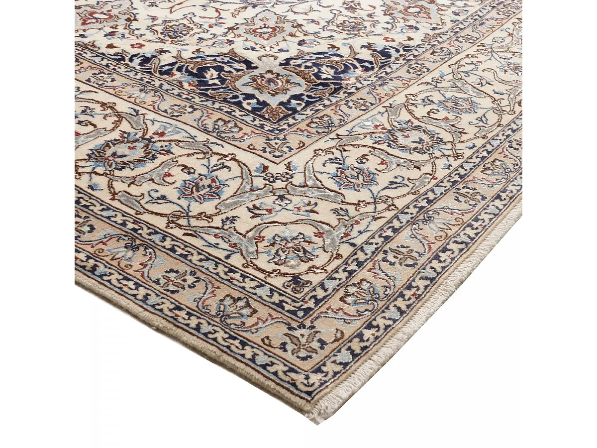 Authentique tapis d'Orient 167x212 noué main en laine et soie marron et beige NAIN