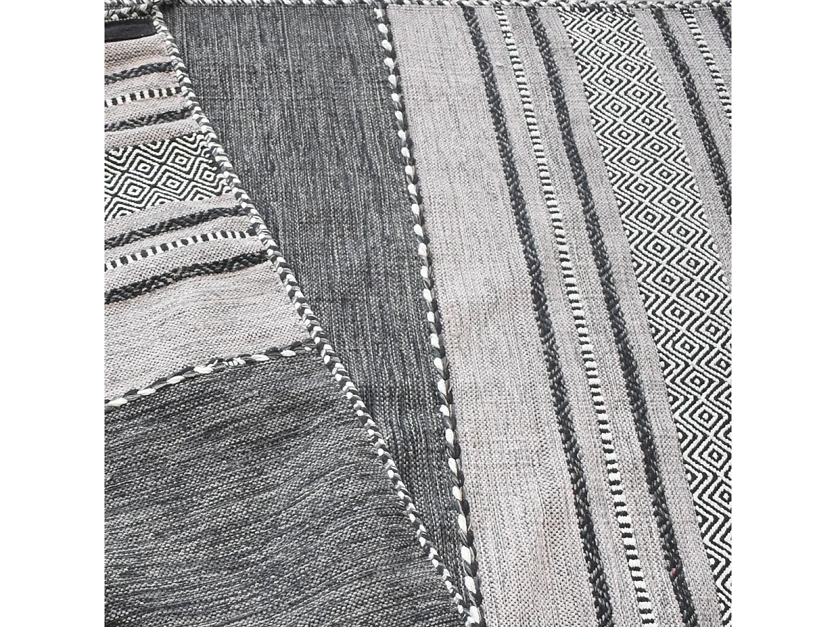 Tapis kilim 200x290 rectangle fait main en coton gris et noir motif ethnique