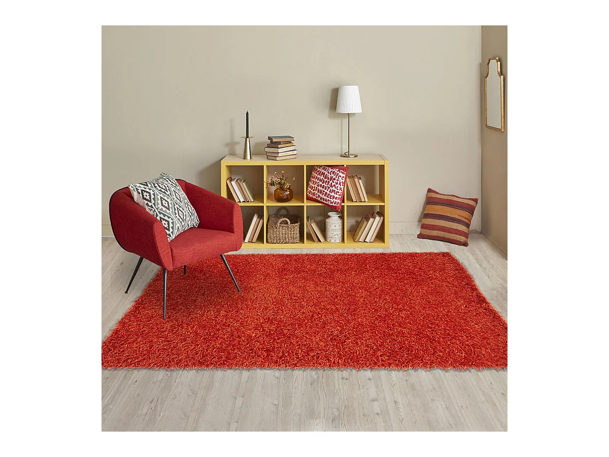 Tapis shaggy 140x200 rectangle fait main rouge et orange motif uni STAROD