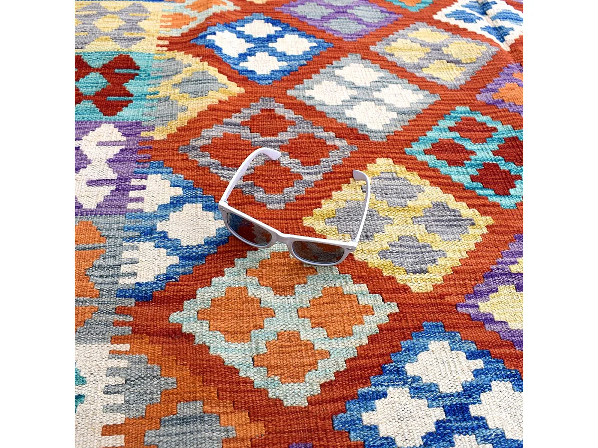 Tapis kilim 177x243 rectangle fait main en laine multicolore motif oriental