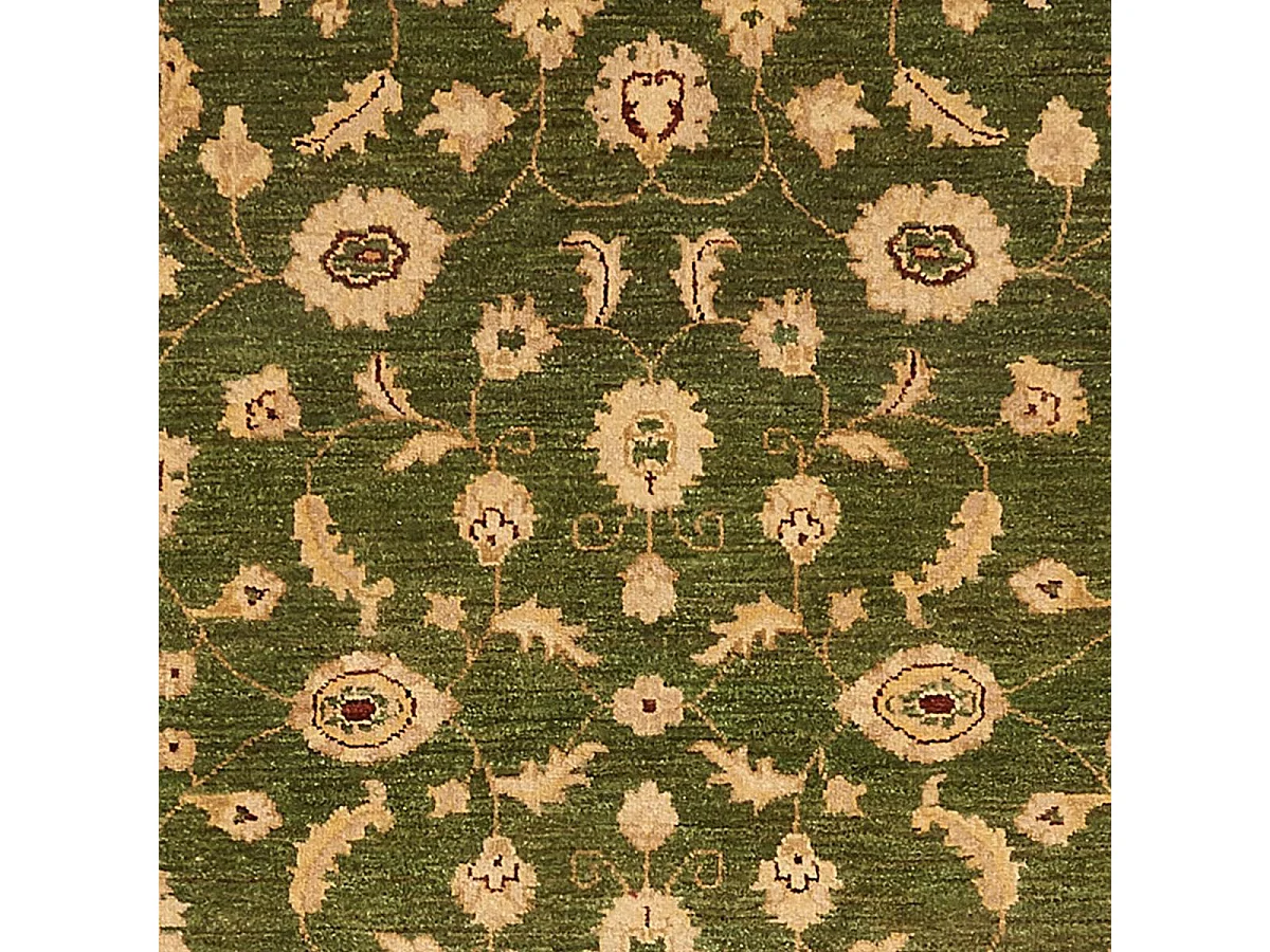 Authentique tapis d'Orient 122x179 fait main en laine beige et vert CHOBY