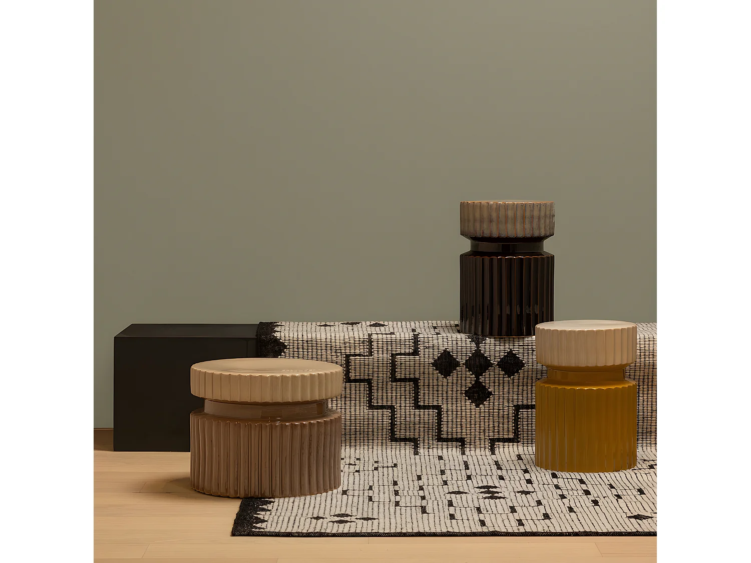 Geer - Table d'appoint ronde en céramique ø35cm - Jaune