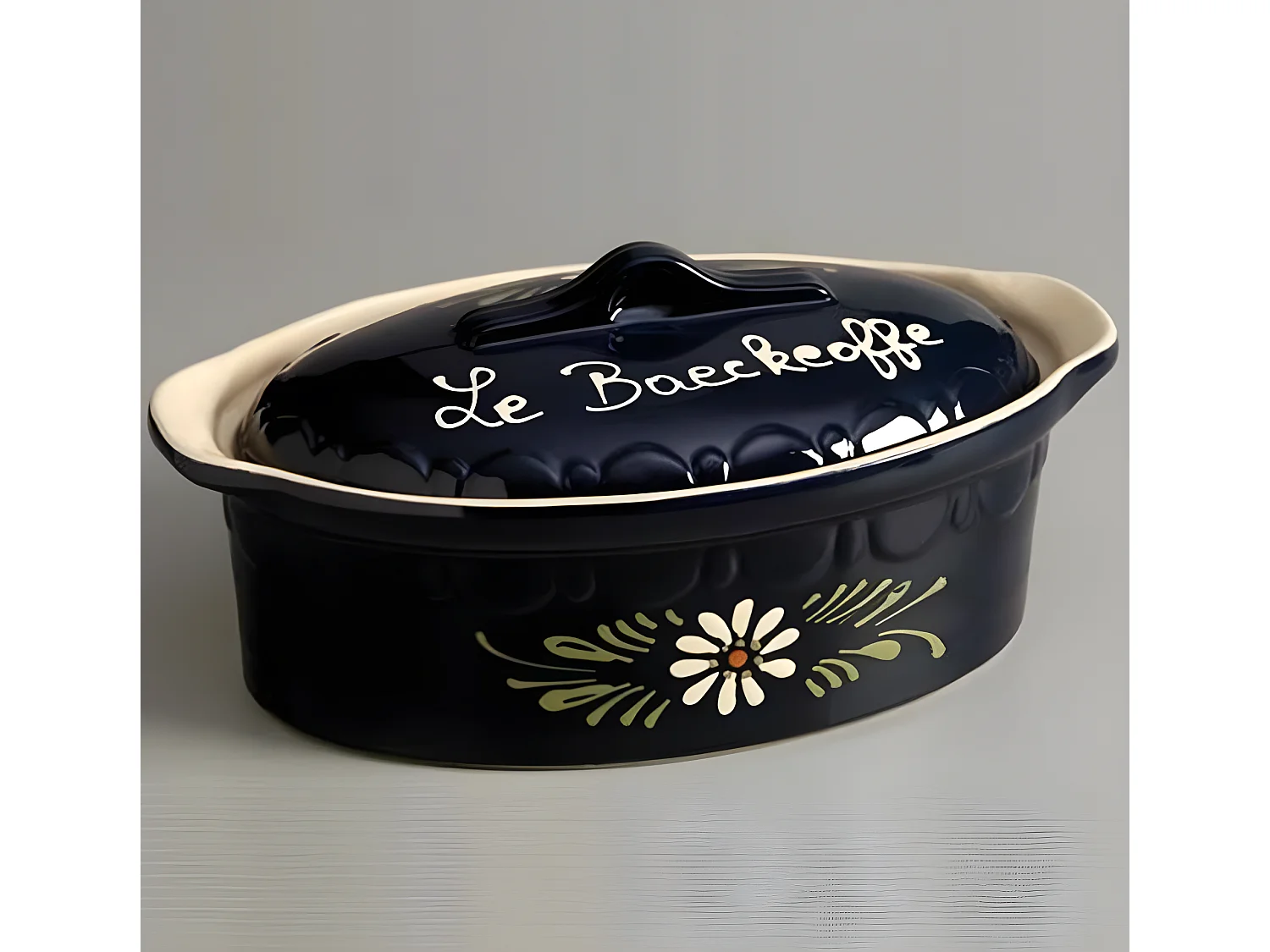 Siegfried Terrine ovale 37cm bleu decor fleurs blanches - 134d6