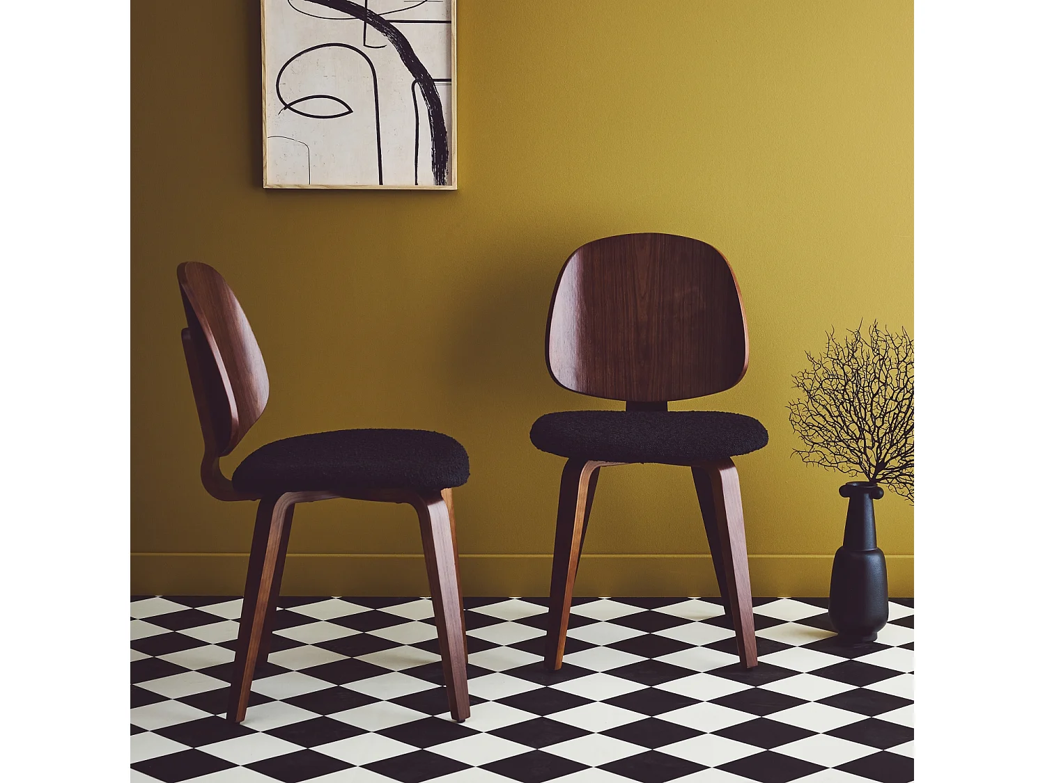 Silla curvada de madera y borreguito, set de 2 negro