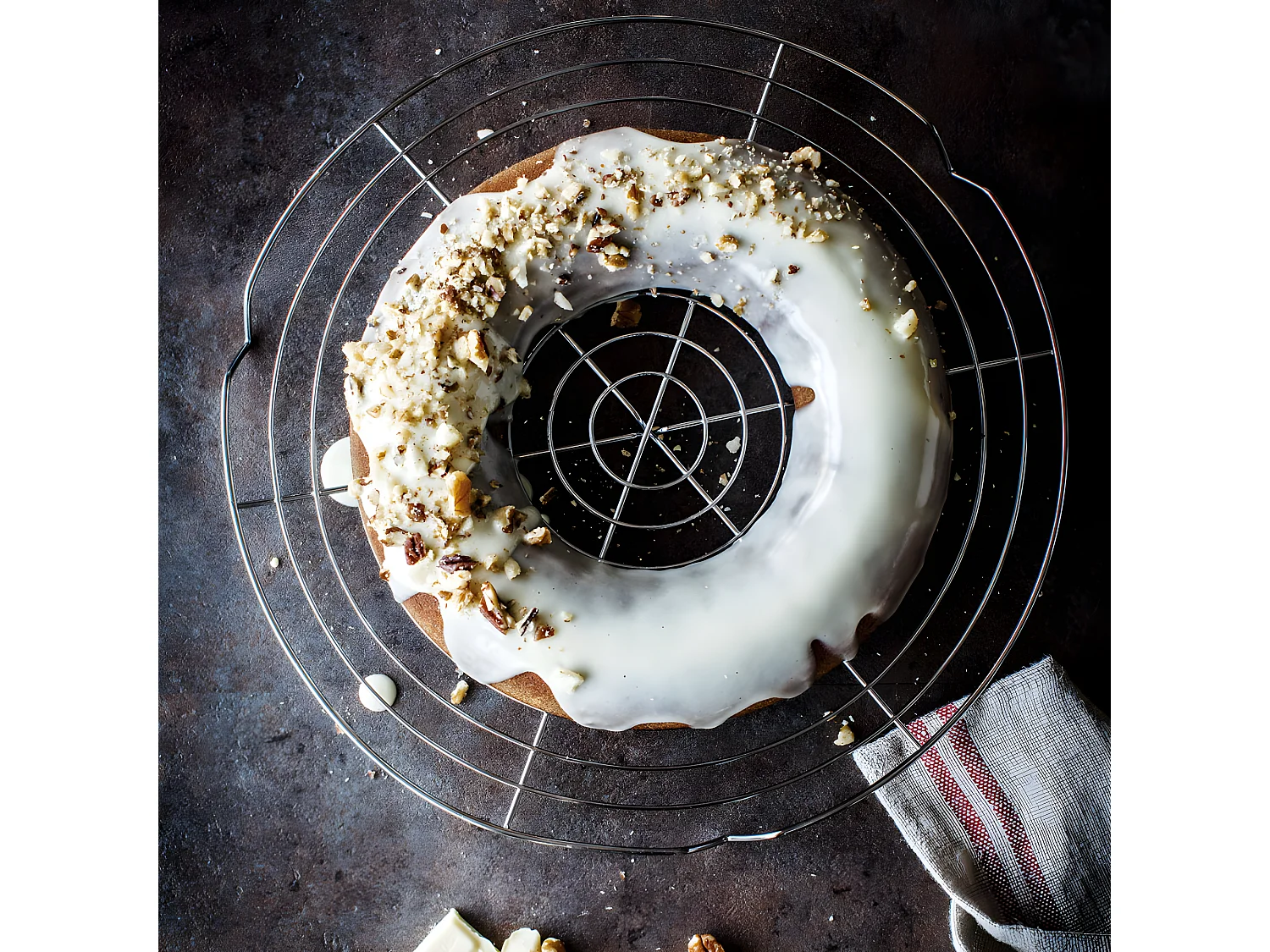 Volette à gâteau 32 cm