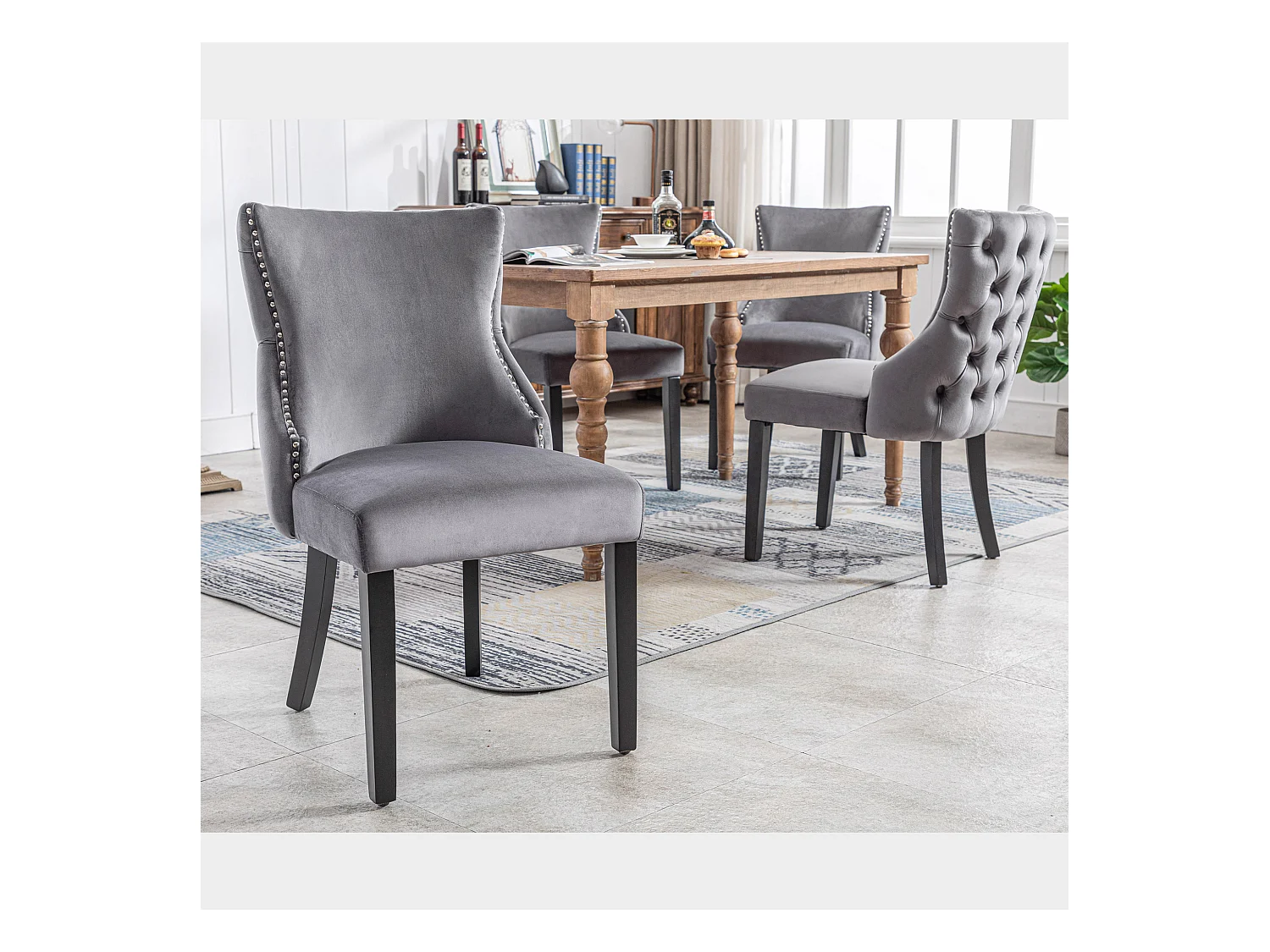 Set aus 4 Esszimmerstühlen – Samt und Massivholz – Rückenlehne mit Rautenmuster – Grau und Schwarz