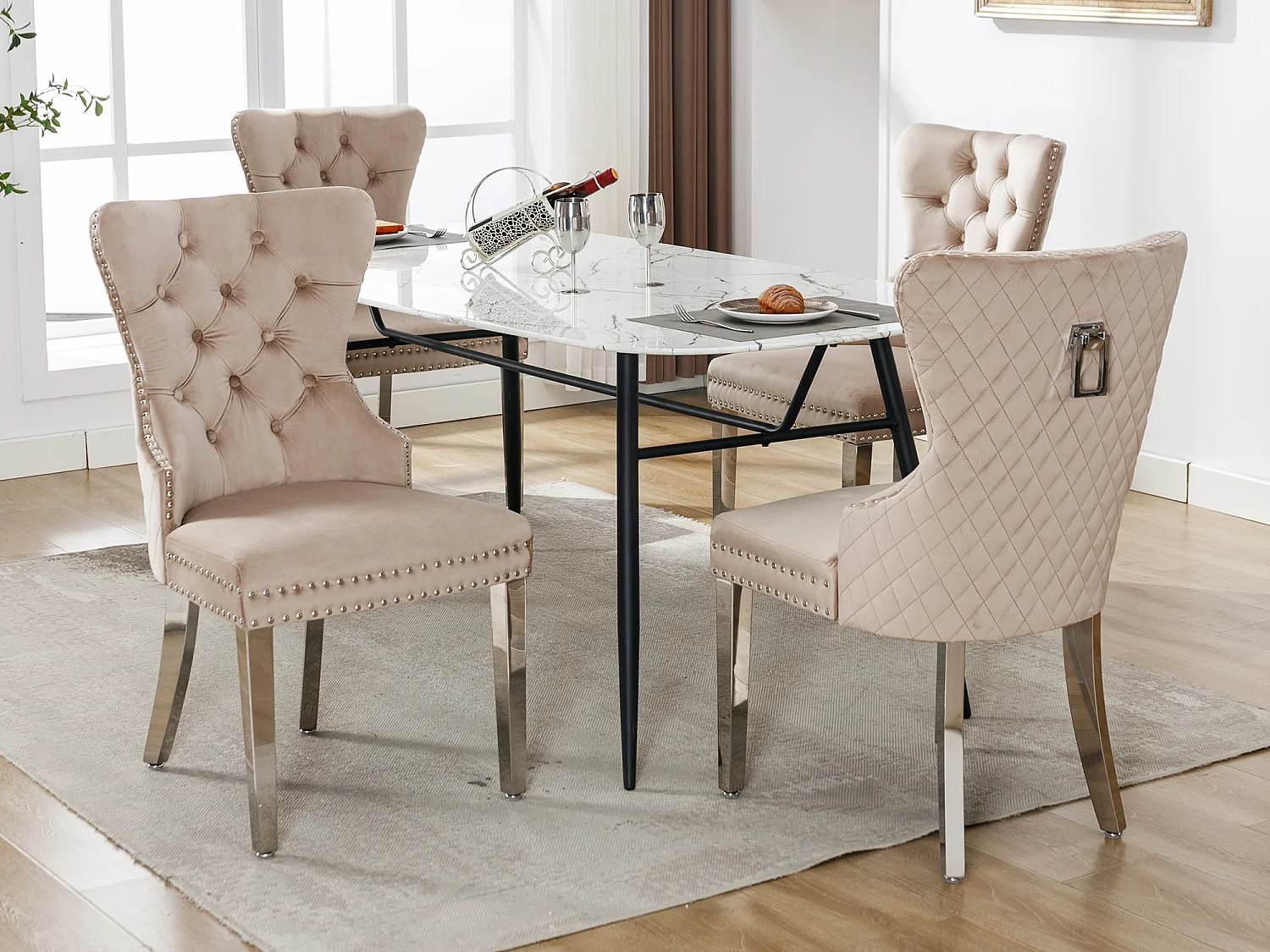 Lot de 4 chaises de salle à manger - Velours et métal - Dossier à motif losange - Beige