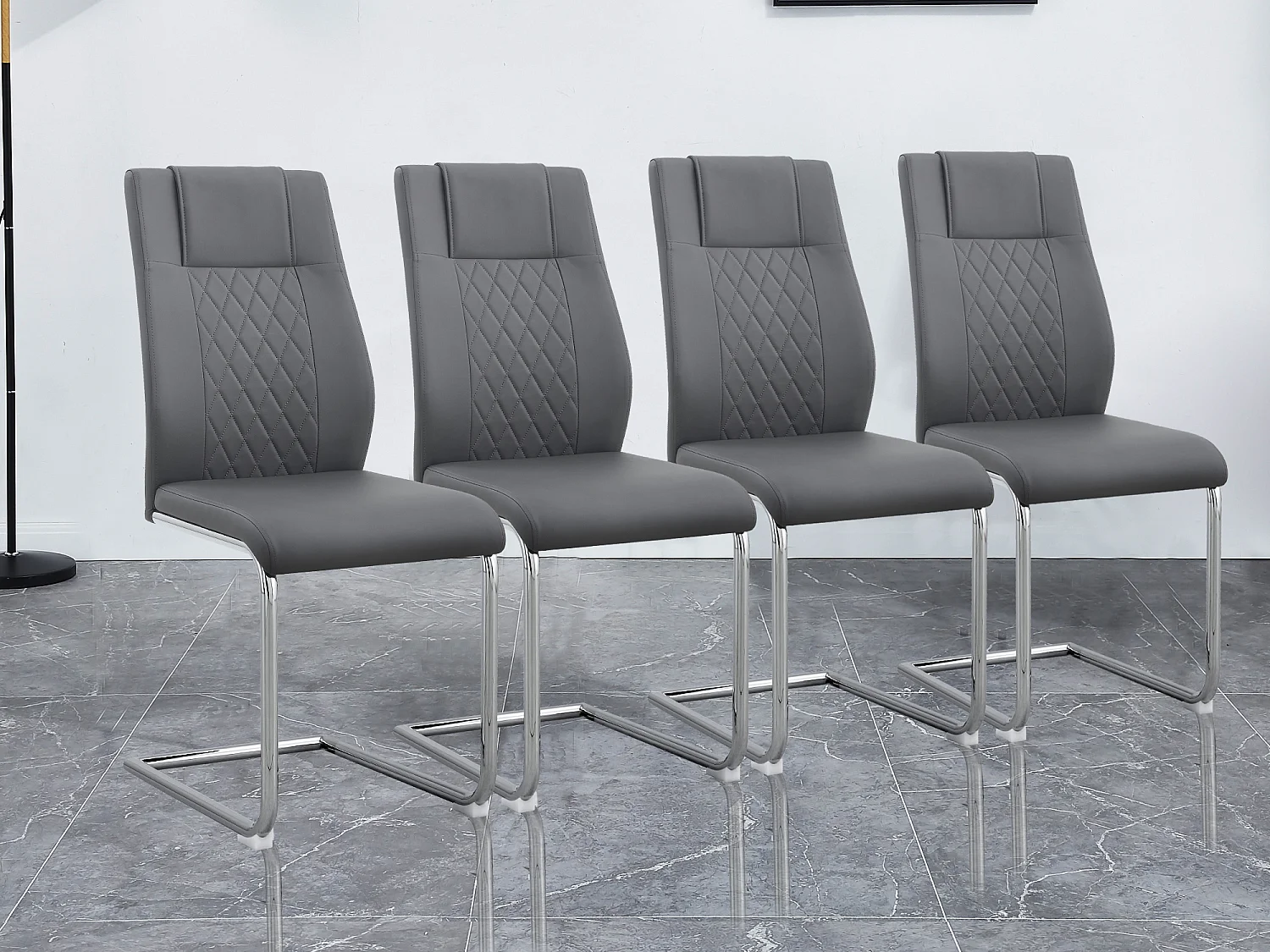 Set van 4 kunstleren sledestoelen - metalen poten - rugleuning ruitpatroon - grijs