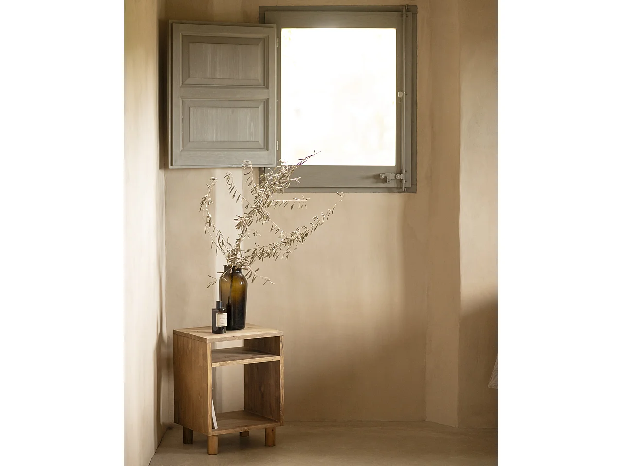 Comodino in legno massello in colore rovere scuro 50,5x32cm - HERA  - DECOWOOD