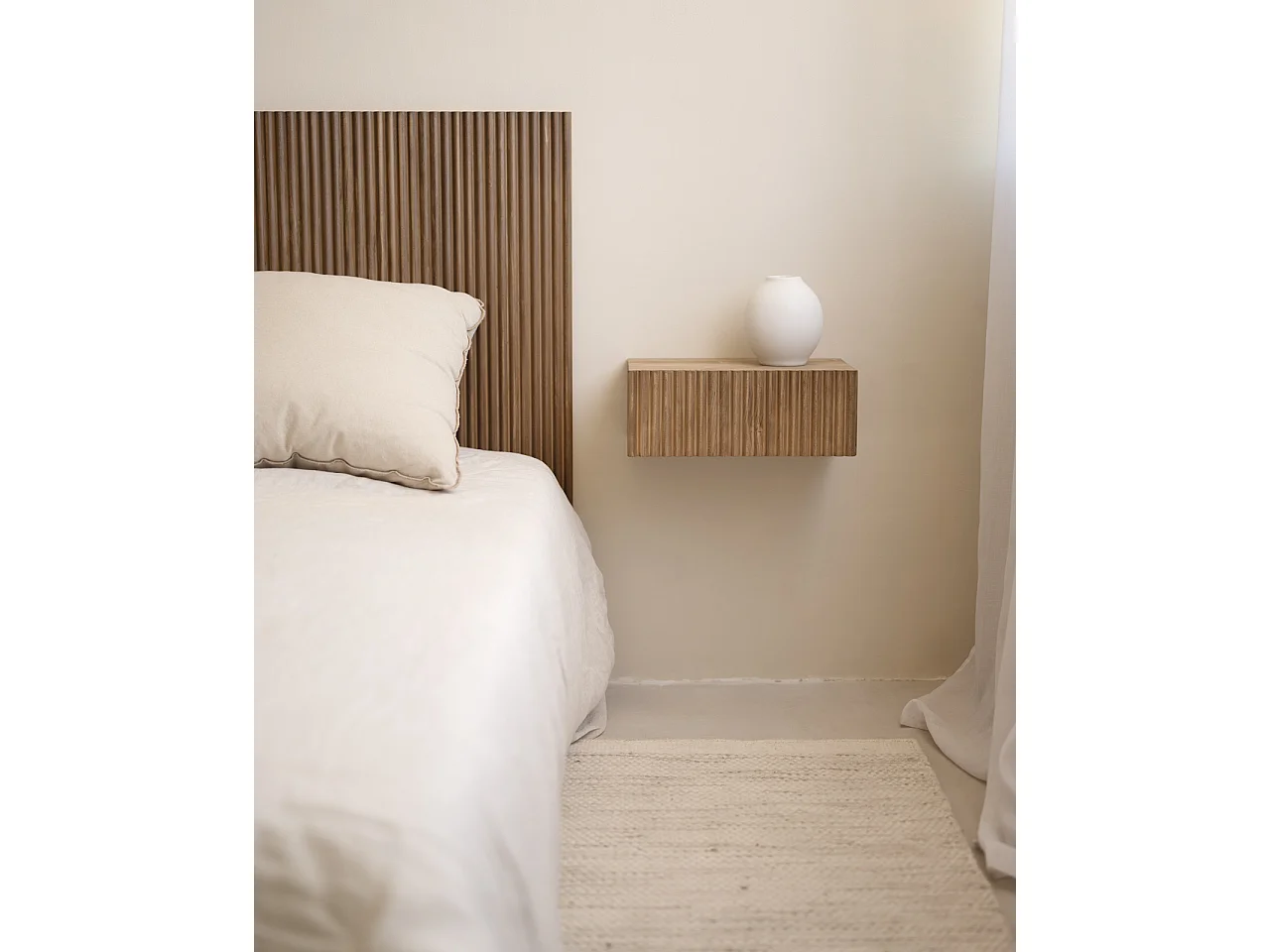 Mesita de noche de madera maciza flotante Decowood en tono roble oscuro de 40cm - BALI - DECOWOOD