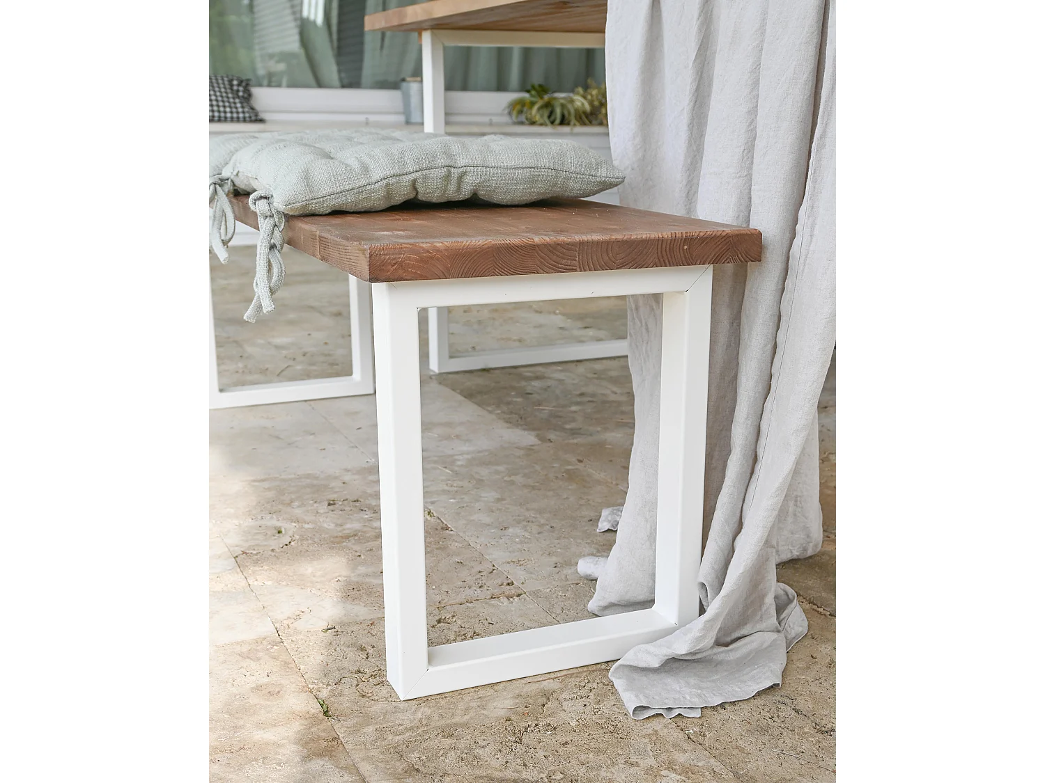 Banc en bois de pin et fer vieilli et blanc 100x45cm