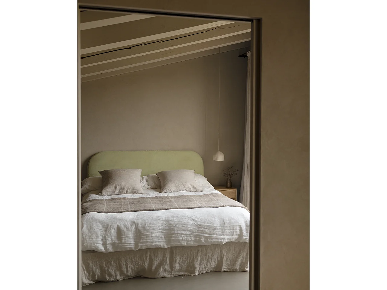 Tête de lit déhoussable en velours côtelé vert clair 140x110cm - LOLA - DECOWOOD