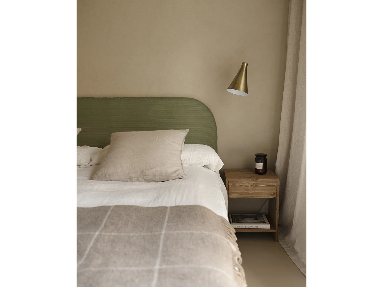 Tête de lit déhoussable en velours côtelé vert 140x110cm - LOLA - DECOWOOD