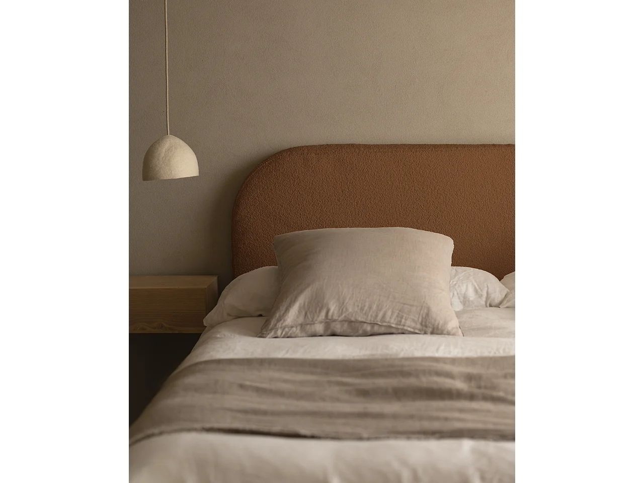 Testiera imbottita sfoderabile in bouclé in tono rame 180x110cm - BERTA - DECOWOOD